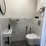 Appartamento Chic Renovated - Libération - Entire 2br 2ba Or Private With Private Bathrooms - Ac&garage On Request