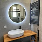 Chic Renovated - Libération - Entire 2br 2ba Or Private With Private Bathrooms - Ac&garage On Request Nizza