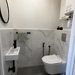 Appartamento Chic Renovated - Libération - Entire 2br 2ba Or Private With Private Bathrooms - Ac&garage On Request