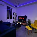 Appartamento Chic Renovated - Libération - Entire 2br 2ba Or Private With Private Bathrooms - Ac&garage On Request Nizza