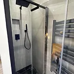 Appartamento Chic Renovated - Libération - Entire 2br 2ba Or Private With Private Bathrooms - Ac&garage On Request