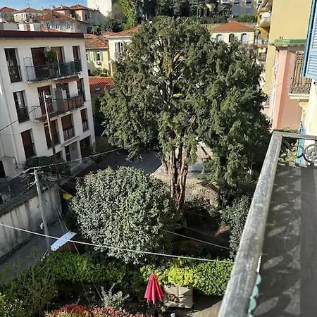 Apartman Chic Renovated - Liberation - Entire 2br 2ba Or Private With Private Bathrooms - Ac And Garage On Request